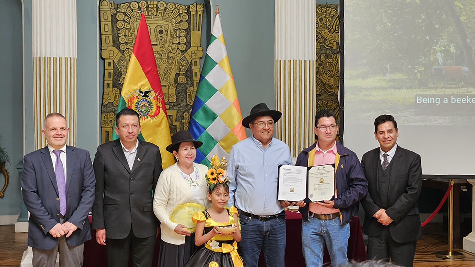 Photo of the Launch Event celebrated the registration of the collective mark of the local association of producers 