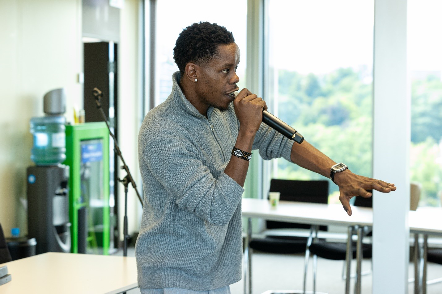 inter-generational-dialogue-in-the-life-sciences-sector-5