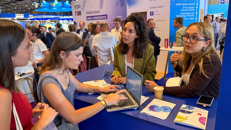 WIPO experts speaking to startup visitors at the WIPO stand at VivaTech 2026, in Paris.