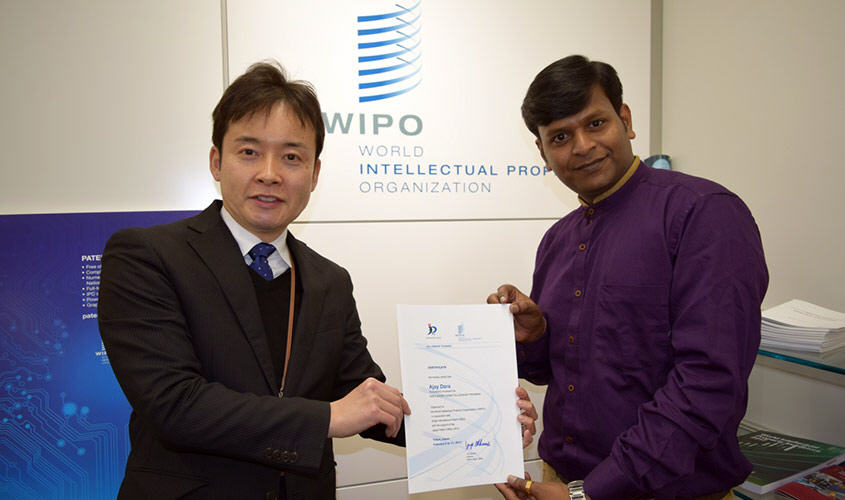 Picutre of Dr. Dara Ajay and Mr. Yohei Noda