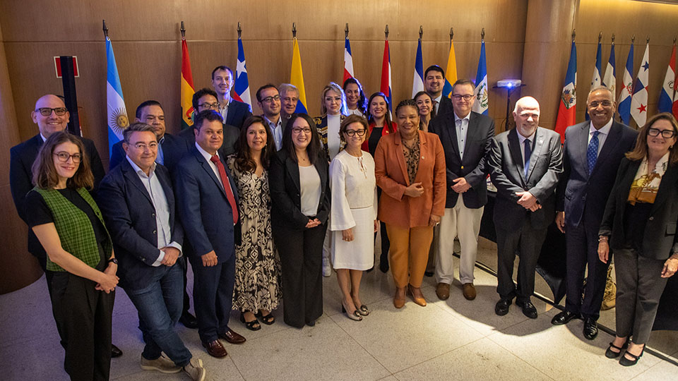 academy-brazil-cr-960