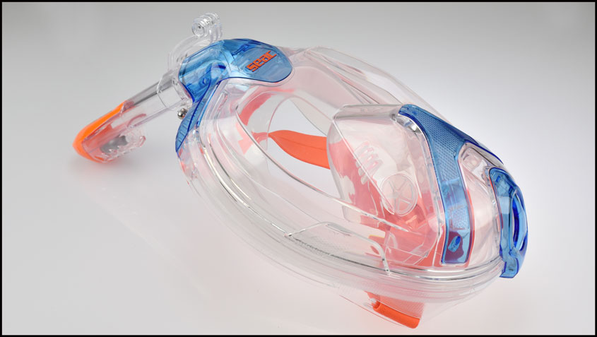 Close-up of the Unica snorkel mask.