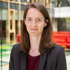 christina-langer-240