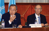 United Nations Secretary-General Ban Ki-moon addressing WIPO staff. (Photo: WIPO/Mercedes Martínez Dozal)