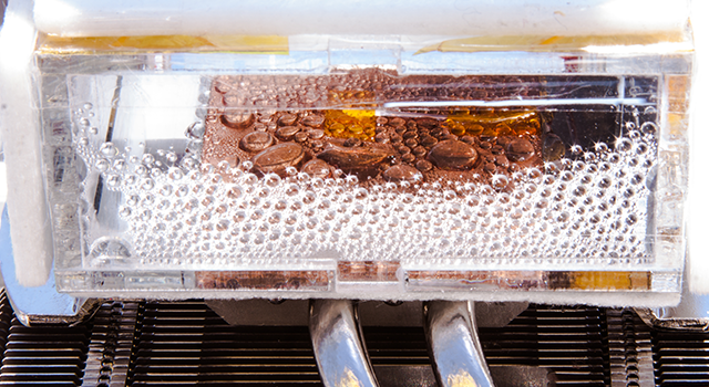 a device that extracts moisture from very dry air to produce water.