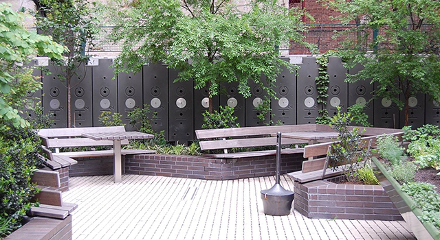 a decentralized water storage system resembling water-filled building blocks