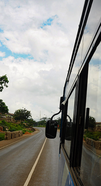 Roadtrip through Ghana in a bus (Through Rainforests, damaged streets and typical Ghanaian scenes and villages)